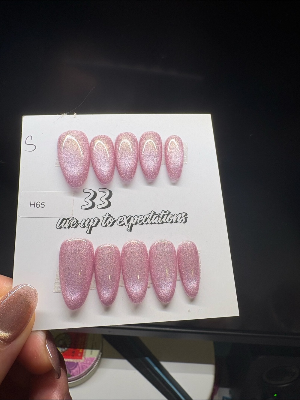 Length 2.3cm medium almond Sparkling Pink Press-On Nail Set